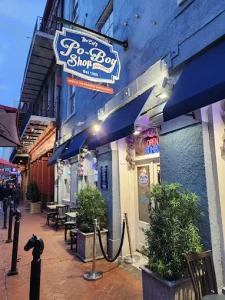 Mr. Ed’s PoBoy Shop & Drinks