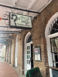 Molly's at the Market