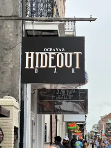 Hideout Bar