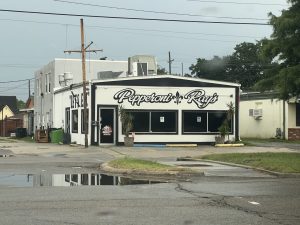 Pepperoni Ray's Cafe
